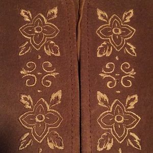 Outbrook ladies Large Leather Vest with eye hooks